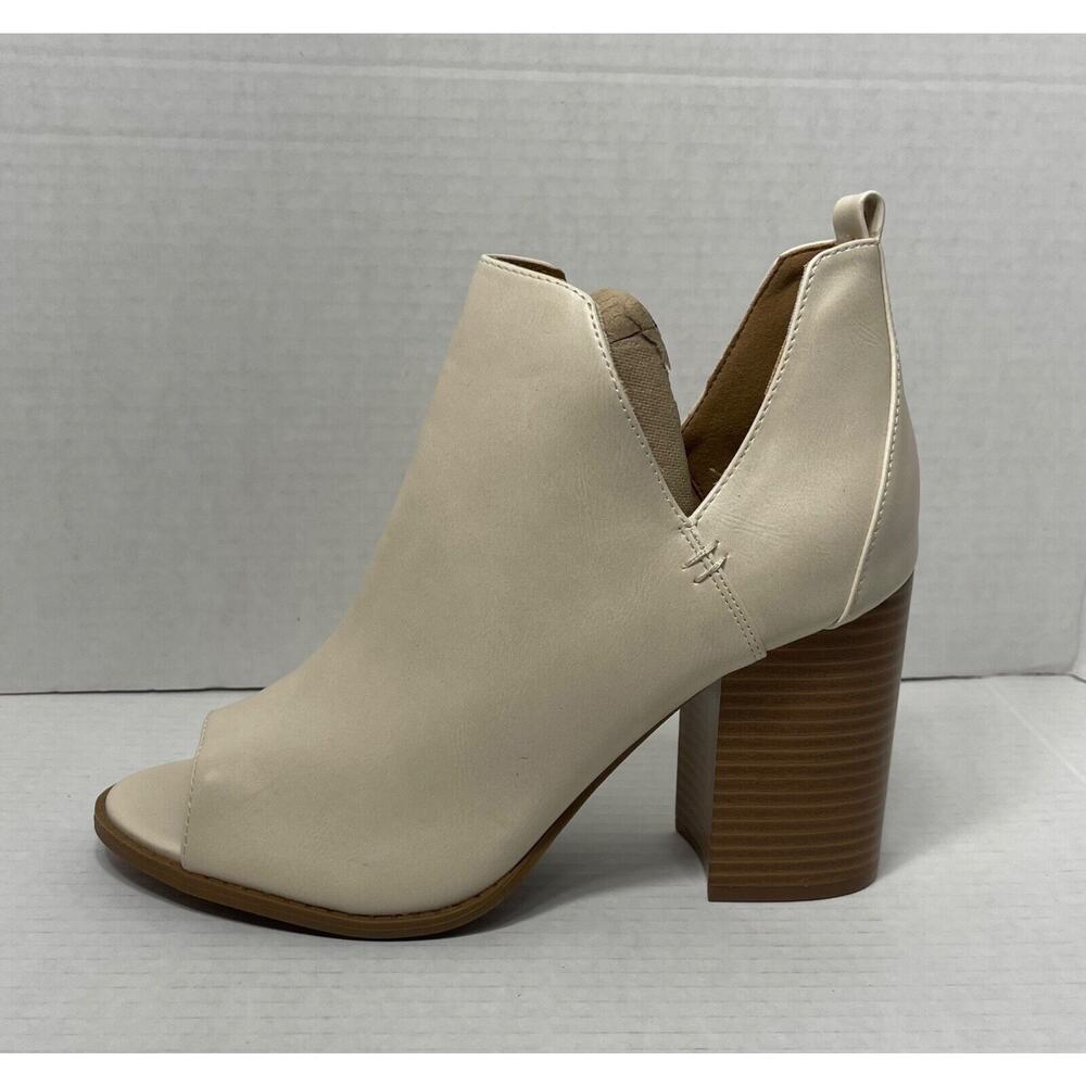 Qupid Cream Ivory Cut Out Open Toe Heels Boots Booties Size 10